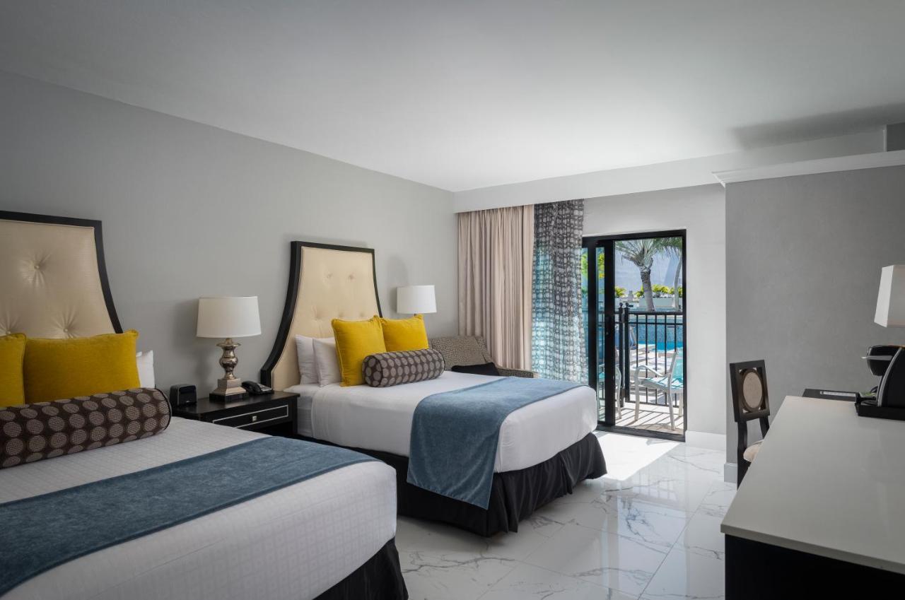 On Fifth Hotel North Naples